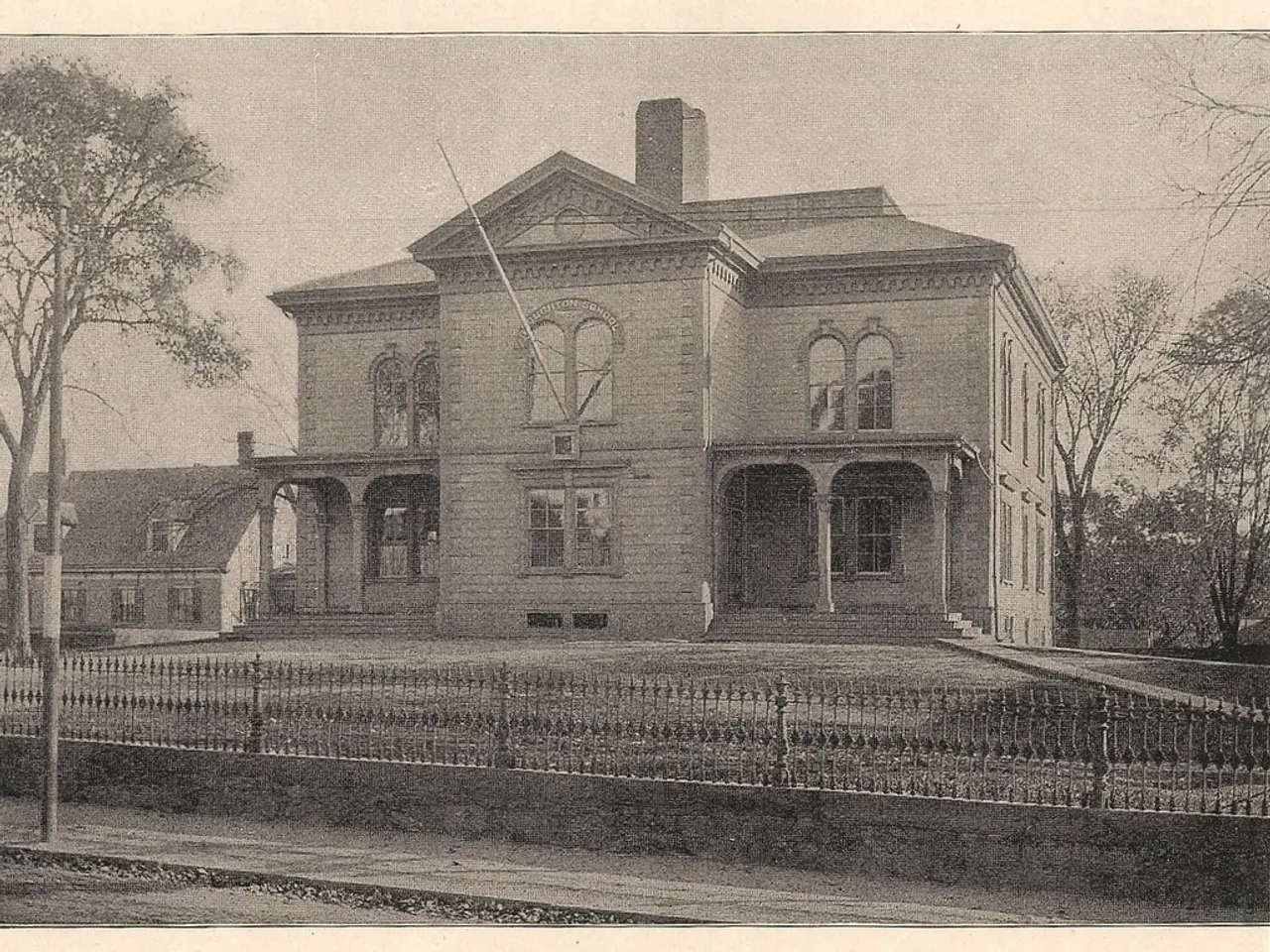 Various Fence Styles and determine the most suitable option for your residential property