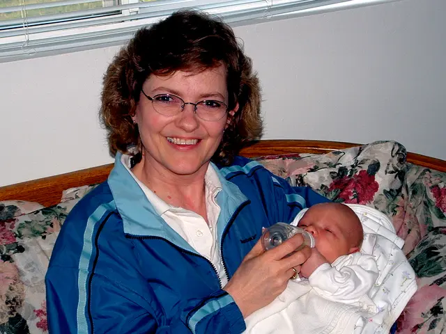 Chemical specialist honored with Saxon Order of Merit, having nurtured 59 foster kids.