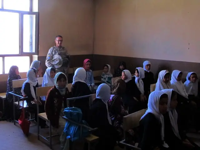 "Feels secure and express thoughts freely"