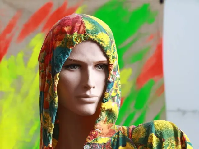 Revealing the Charm of the Lucky Me Ghost-Themed Hoodie Fashion Line