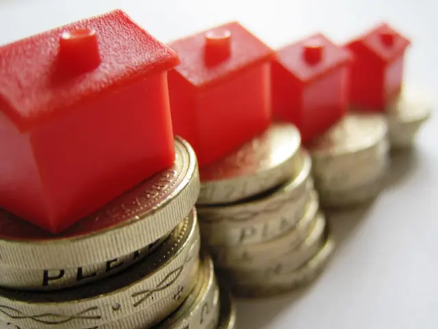 Unidentified benefactor gifts a precious, emblematic gold coin to the Salvation Army anonymously