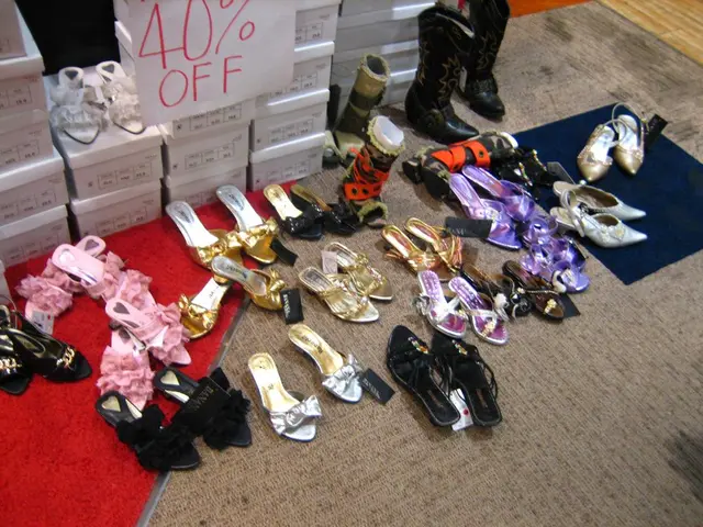 Comparing Tufted and Flat-Woven Rugs: Learn the Distinctions, Find the Best Suit for 2025 Home...