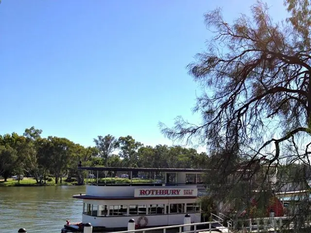 Construction of new pier structures on the river Dobrza in Dowse.