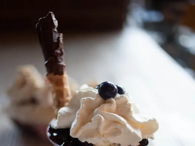 Local media, Upper Palatinate, gifts complimentary ice to its readers.