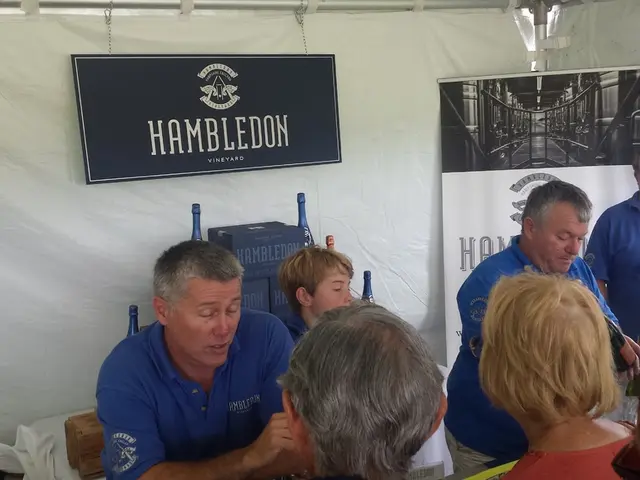 Practical, spacious, and swift set-up: our tent expert highly recommends the ultra-convenient...