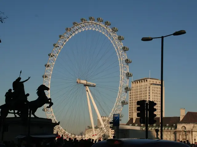 Cycling tradition of Tynemouth honored through new sculpture unveiling