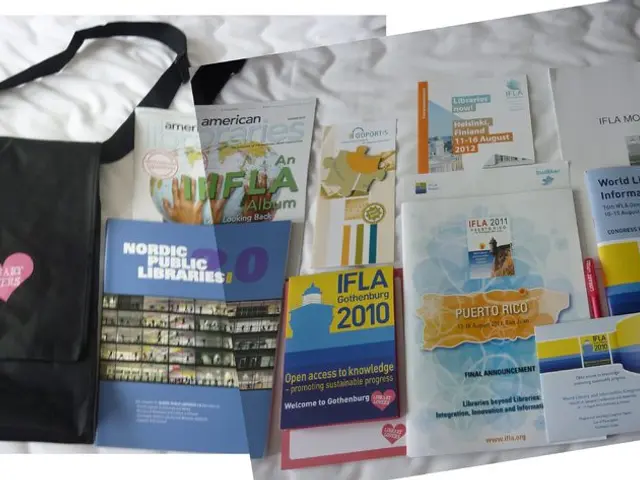 "Book-oriented murmurs" at the North Library on Tuesday