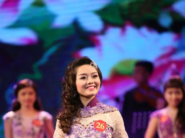 Emma Willis' consistently chosen coord style, a combination that she can't seem to resist. An ideal...