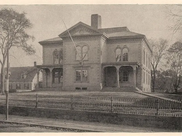 Various Fence Styles and determine the most suitable option for your residential property