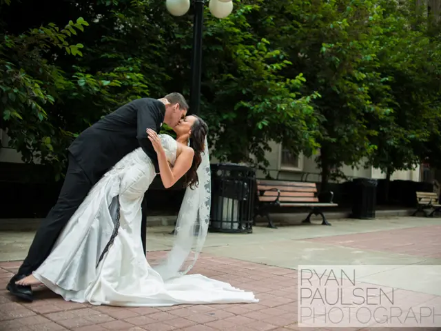 A century-old matrimonial ceremony takes place in the Black Forest, where Sandra and Moritz...