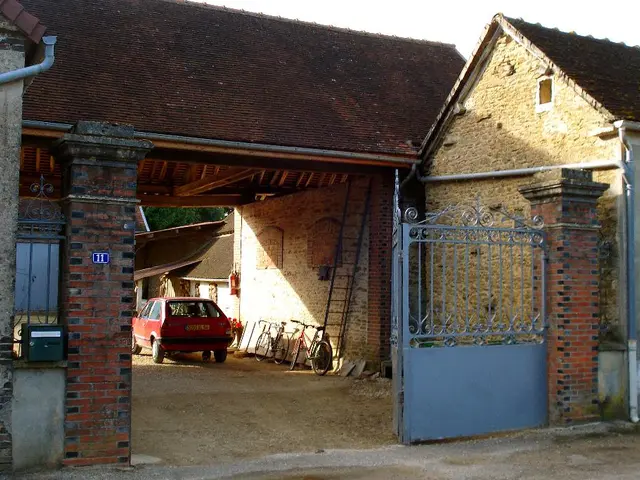 Self-constructing residence collective poised to establish precedent in Wales